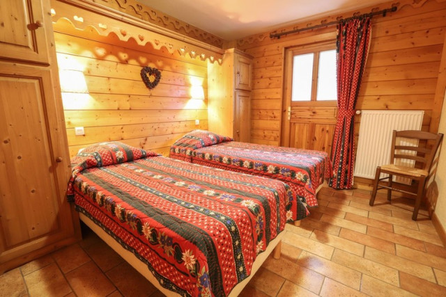 Apartment La Cabane du Bas, bedroom, Châtel Les Portes du Soleil