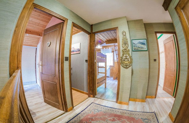 Apartment La Couqueille, first floor landing, Châtel