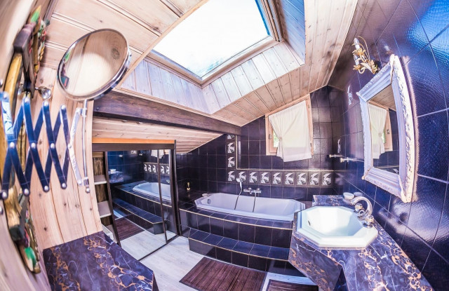 Appartement La Couqueille Salle de bain de la chambre à l'étage, Châtel Vacances au Ski