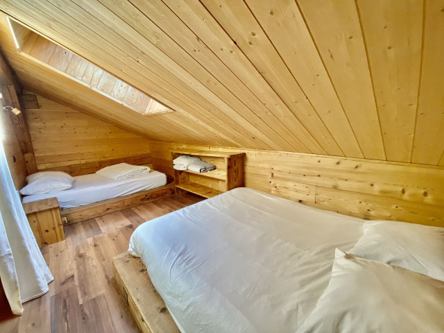 Appartement La Miette Etage Chambre 2 lits doubles , Châtel Montagne