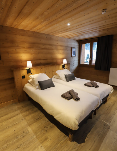 Appartement le Sommet dans chalet la Cascade, Châtel, chambre