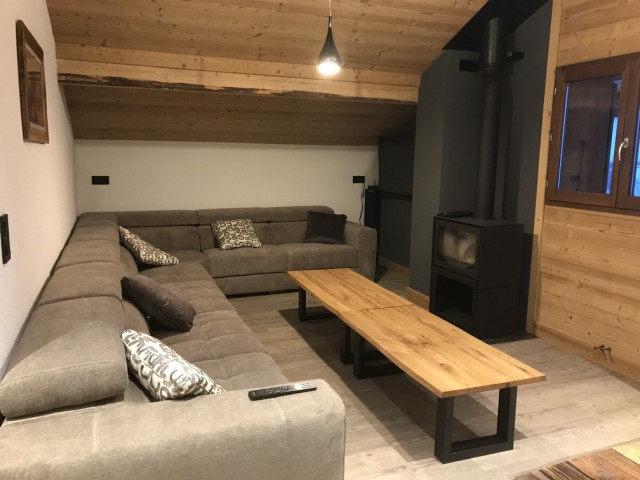 Appartement le Sommet dans chalet la Cascade, Châtel, séjour 74390