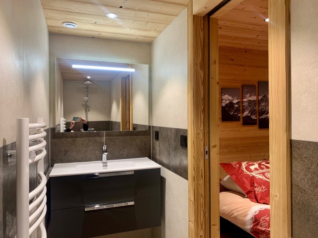 Appartement le Terroit 01B Salle de bain Châtel 