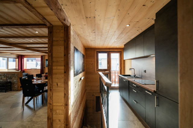 Apartment Le Terroit, sleeps 8, kitchen, Châtel Les Portes du Soleil