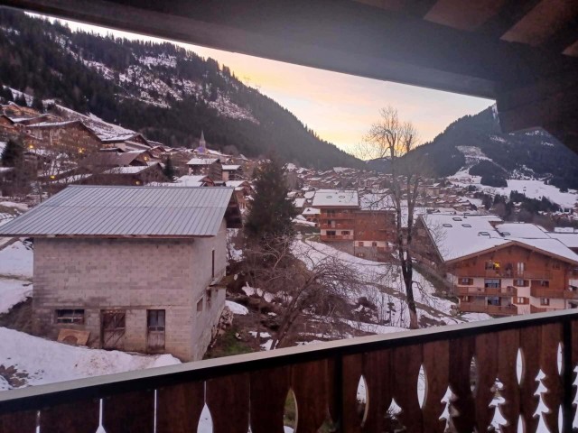 Apartment Les Marguerites Balcony Châtel