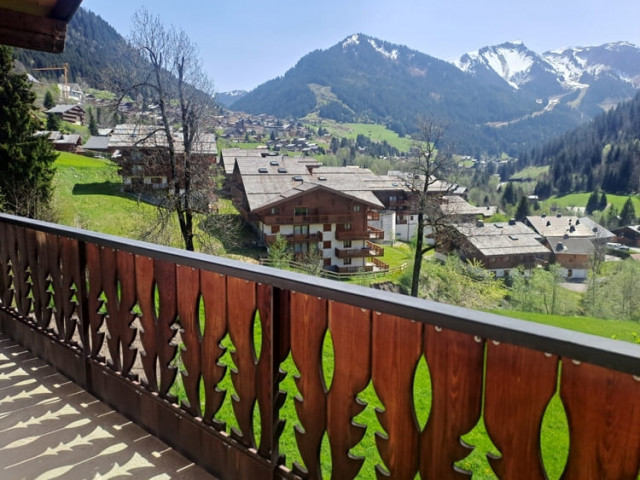 Apartment Les Marguerites, Balcony view, Châtel Chalet 74