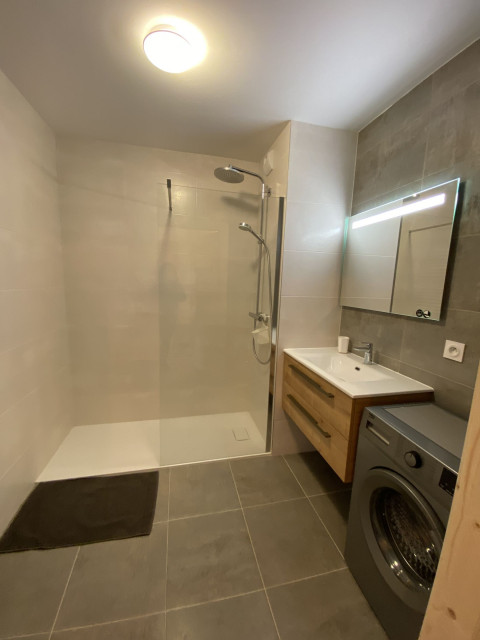 Appartement Les Perles de Savoie A203, Châtel, Salle de douche