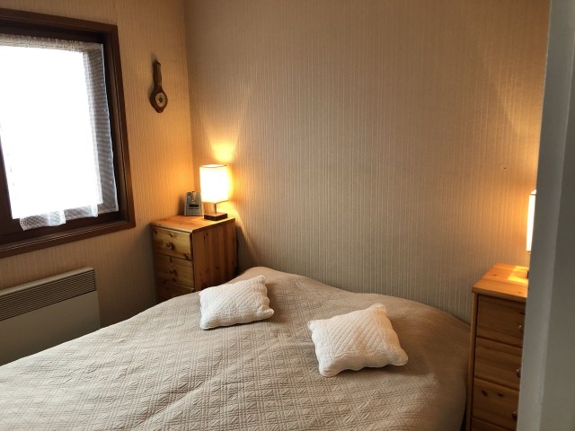 Appartement Les Sorbiers n°1, Chambre, Châtel, Portes du Soleil