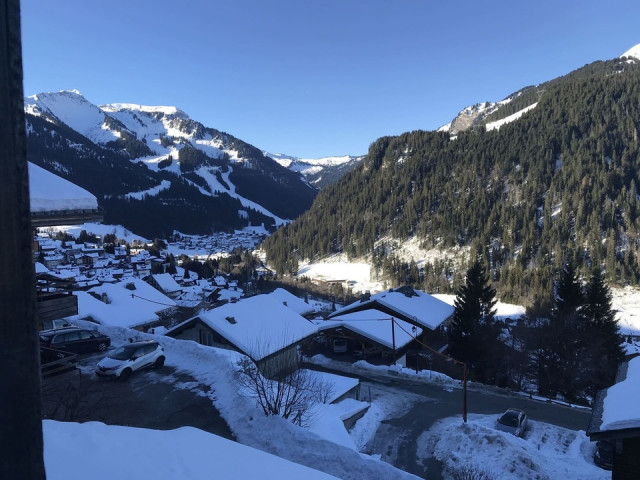 Appartement Les Trifles, Châtel, Vue montagnes, Tartiflette Fondue Hiver 74