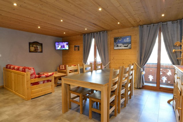 Appartement n°2 dans chalet l'EPICEA, Pièce de vie Châtel