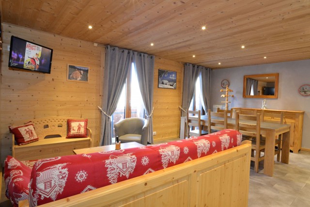 Apartment n°2 in chalet l'EPICEA, Living room Châtel 74