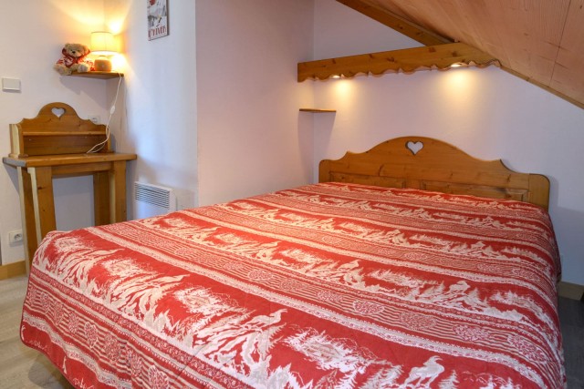 Apartment n°3 in chalet l'EPICEA, Bedroom, Châtel 2