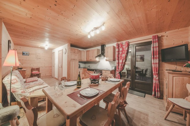 Appartement n°4 dans résidence Lou Candres, séjour, Châtel Haute Savoie