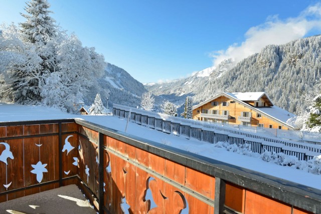 Apartment n°5 in chalet l'EPICEA, Balcony, Châtel 2