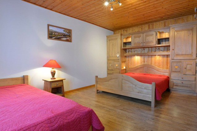 Apartment n°5 in chalet l'EPICEA, Bedroom, Châtel