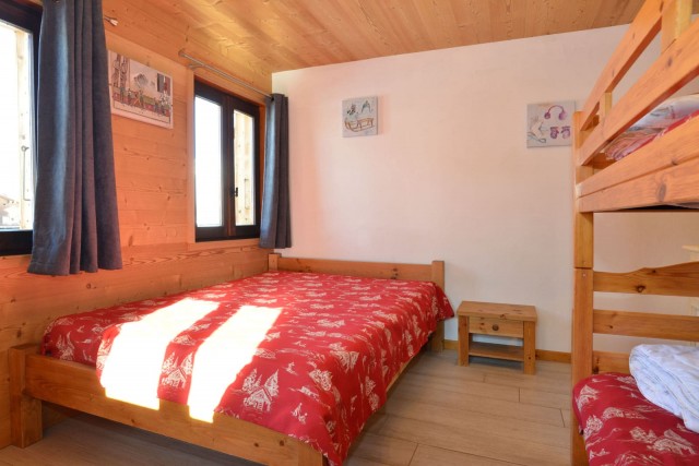 Apartment n°5 in chalet l'EPICEA, Bedroom, Châtel 74