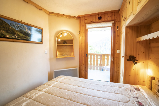 Appartement n°5 dans résidence Alexandra, Chambre double, Châtel Vacances ski