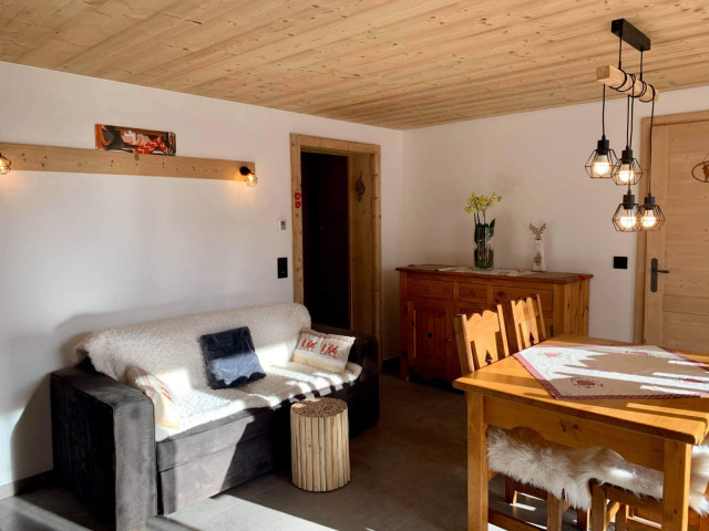 Apartment Oiseau de nuit, Living room, Châtel Ski area