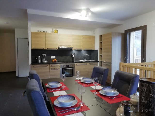 Appartement OROUGE B 001,  Cuisine Châtel