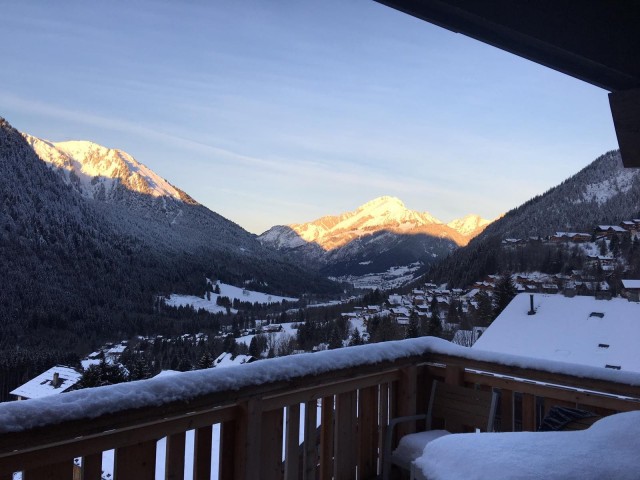 Apartment O Rouge 001, Chatel under the snow