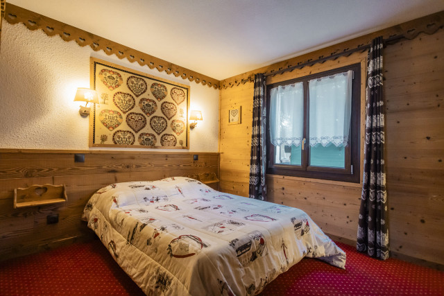 Appartement Ours Châtel, Chambre double, Remontées mécaniques Portes du Soleil