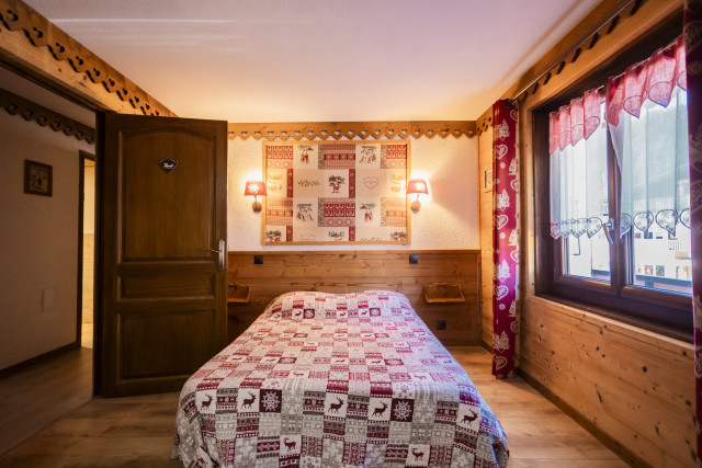 Apartment Ours Châtel, Double bedroom, Stay Chatel Reservation