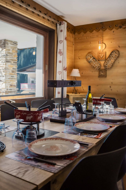 Apartment Ours Châtel, Dining room, Chatel reservation location