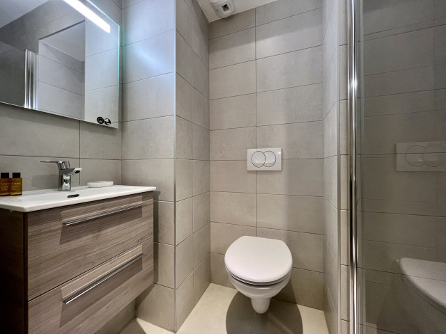 Appartement Perles de Savoie A401 Châtel  salle de douche