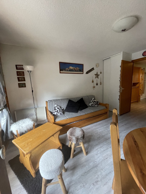 Appartement Perthuis, salon, Châtel vacances montagne
