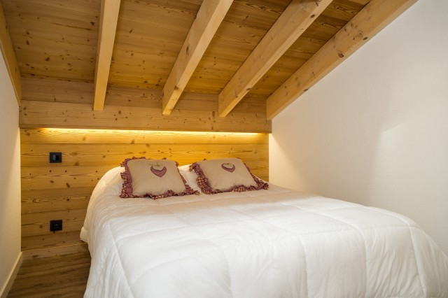Appartement Savoisien n°6, Chambre 1 lit double, Châtel
