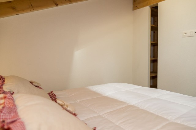 Appartement Savoisien n°6, Chambre 1 lit double, Châtel Location appartement