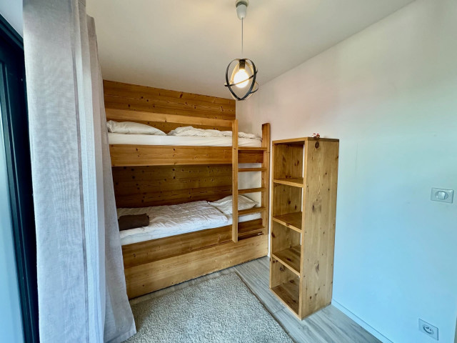 Appartement Soldanelles 29, Chambre lit superposés, Châtel Village 74