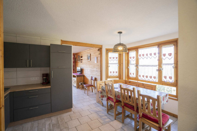 Appartement Val Pierre A3, Salle à manger et cuisine, Châtel Télésiège 74