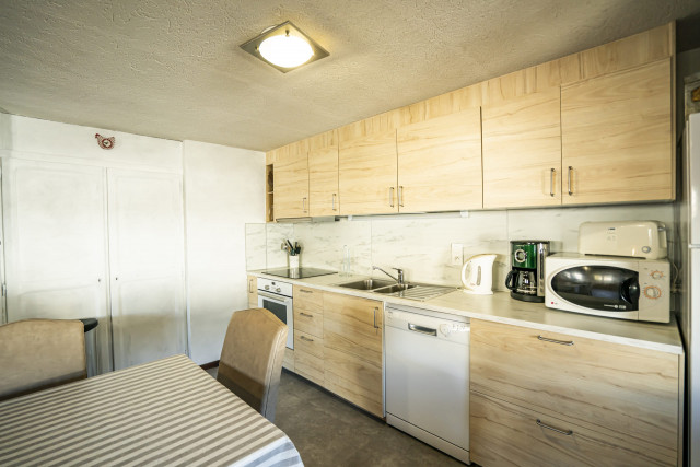 Apartment Vieux Four 002, Kitchen, Châtel 74