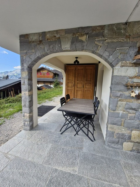 Boule de Neige, Terrace, Châtel Reservations