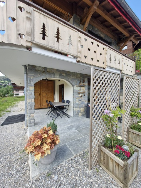 Boule de Neige, terrace, vacation in Châtel, in the mountains