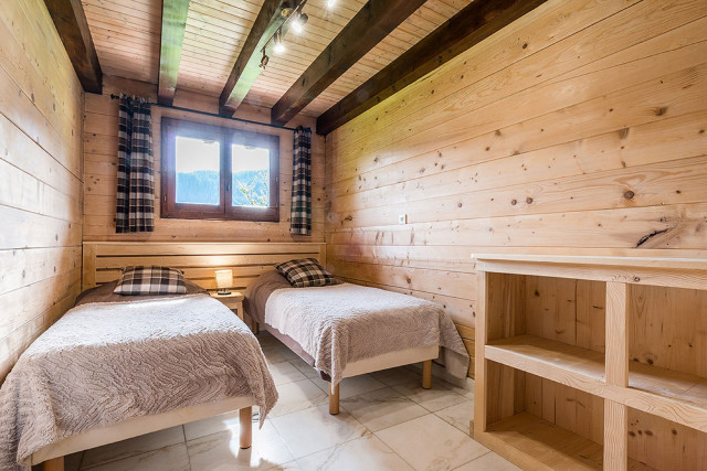 Chalet Alban Petit Châtel Bedroom 2 Single Beds Portes du Soleil 