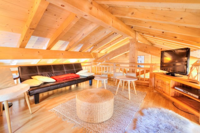 Chalet Anna 16 personnes Châtel Pré-la-Joux salon mezzanine