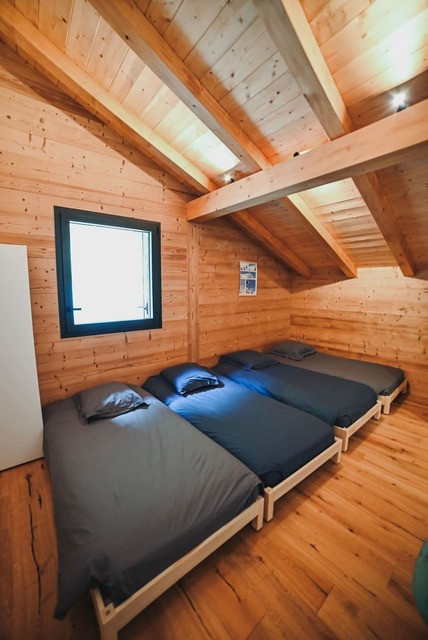 Chalet Bonatti, dormitory room, Les Portes du Soleil Châtel
