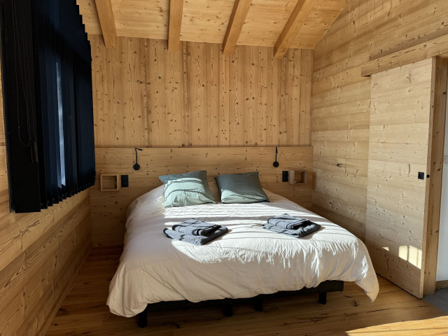 Chalet Bonatti, Double bedroom, Chatel Reservation