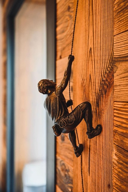 Chalet Bonatti, alpine decoration, Châtel ski vacations snow mountain family