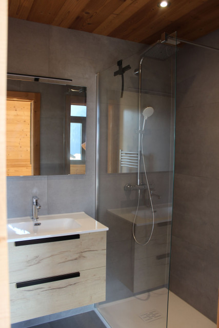 Chalet Bonatti, Shower, Chatel