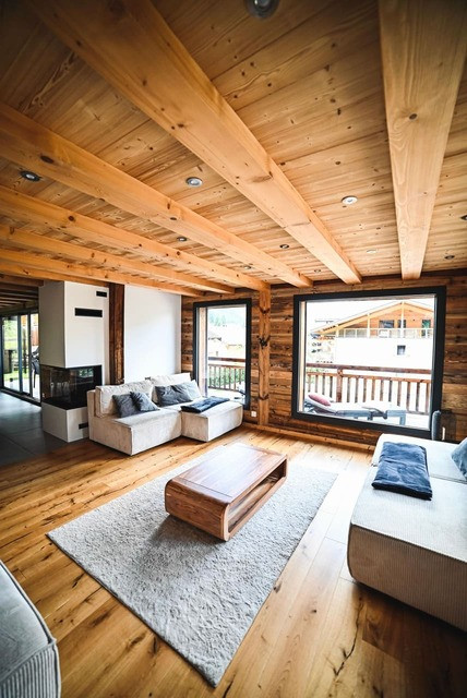 Chalet Bonatti, cosy lounge, Châtel Booking