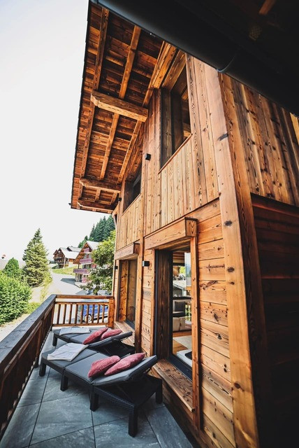 Chalet Bonatti, terrace, Châtel Booking