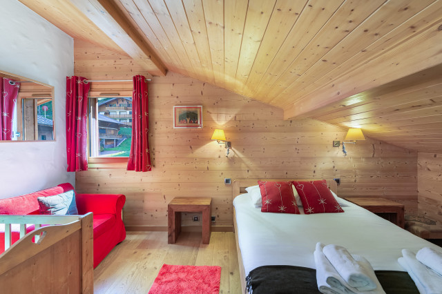 Chalet Casa Linga, Bedroom double bed (160 x 200), Châtel 74