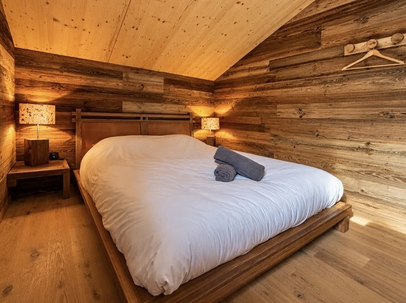 Chalet Chalentina, double bedroom, Châtel: skiing, snow, sun, family vacations, mountains
