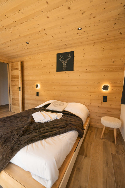 Chalet D'Artagnan Petit Châtel, Chambre lit double, Domaine skiable 74