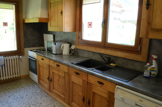 Chalet Defavia, Kitchen, Châtel Ski slope 74