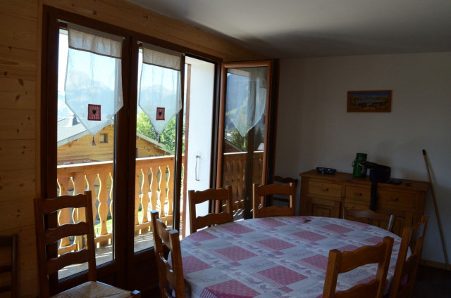 Chalet Defavia, Living room, Portes du Soleil Ski 74390
