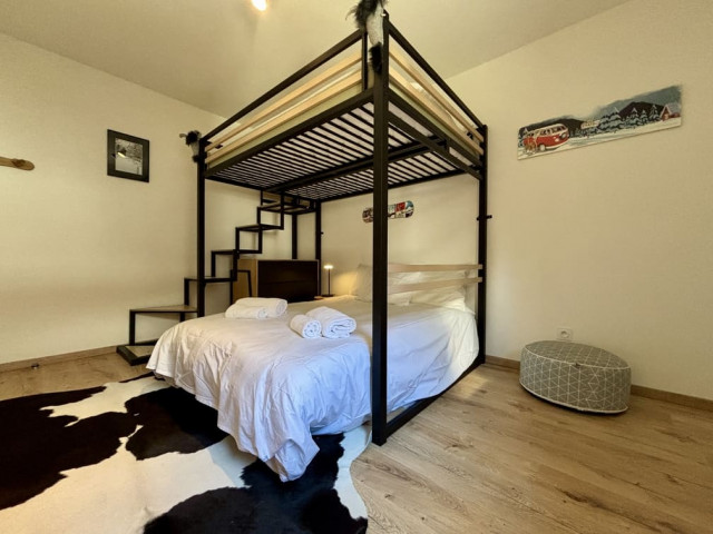 Chalet des Freinets, Appartement 201A, Châtel, Chambre quadruple, Ambiance montagnarde